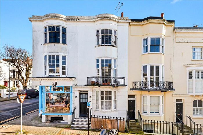 3 Bedroom Maisonette For Sale In Hampton Place, Brighton, East Sussex, BN1