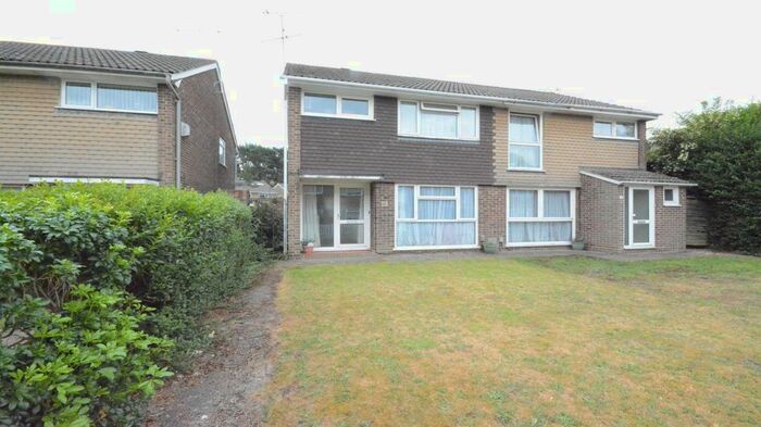 3 Bedroom Semi-Detached House To Rent In Holland Pines, Great Hollands, Bracknell RG12