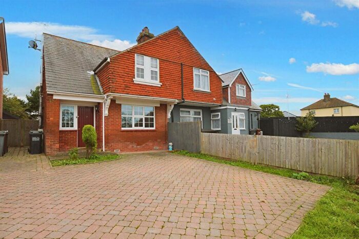 2 Bedroom Semi-Detached House To Rent In Dittons Road, Polegate, BN26