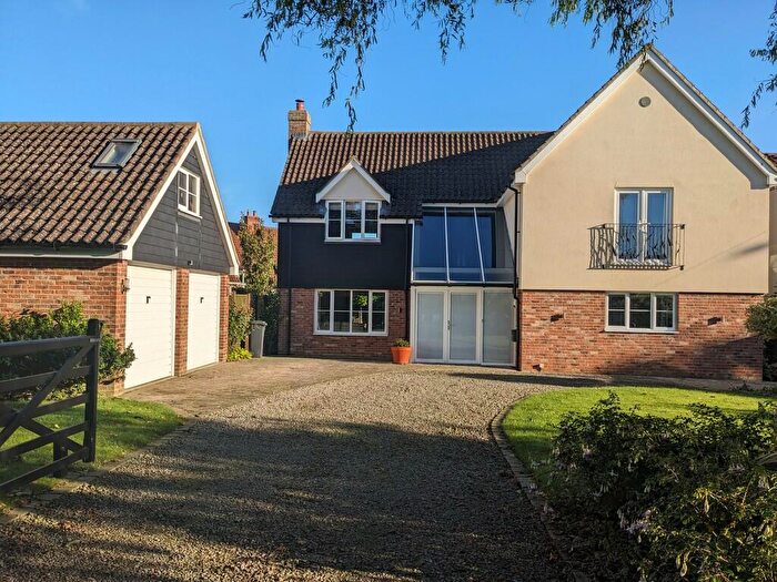 4 Bedroom Detached House For Sale In Gislingham, Eye, IP23