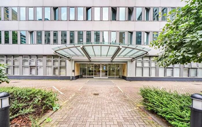 1 Bedroom Flat To Rent In Emerald House, Lansdowne Road, Croydon, CR0