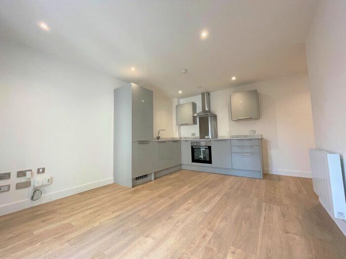 2 Bedroom Flat To Rent In Aspect Point, Peterborough, PE1