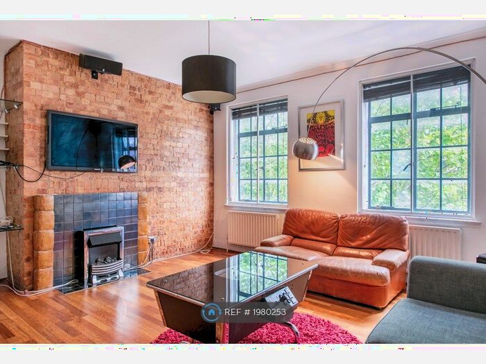 3 Bedroom Flat To Rent In Streatham Hill, London, SW2