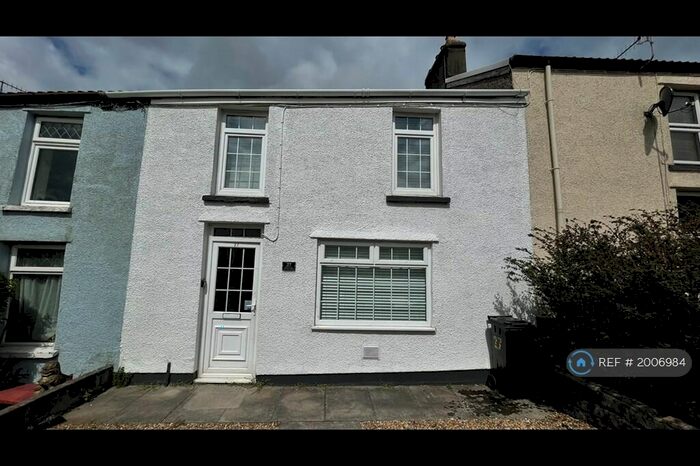 2 Bedroom Terraced House To Rent In Gilfach Cynon, Merthyr Tydfil, CF47