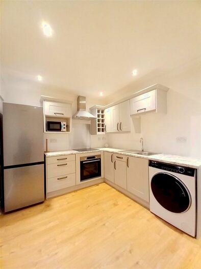 Property To Rent In Newington Road, Ramsgate, CT12