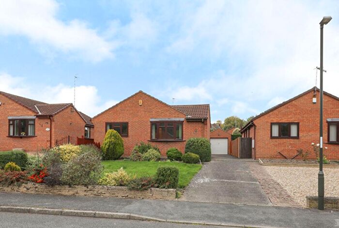3 Bedroom Detached Bungalow For Sale In Thornbridge Crescent, Chesterfield, S40