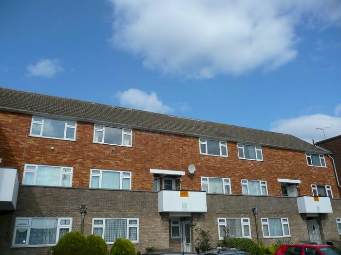 1 Bedroom Ground Maisonette To Rent In Manor Court, Mutton Lane, Potters Bar, Hertfordshire, EN6