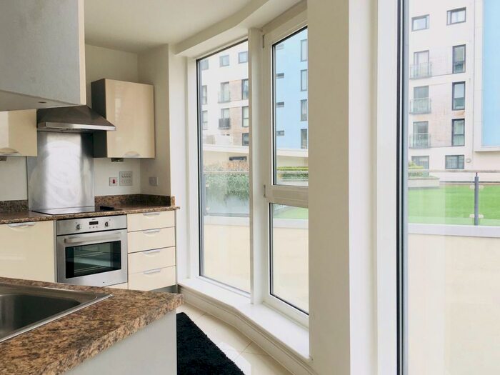 2 Bedroom Apartment To Rent In Cobalt Quarter, Ocean Village, Southampton, SO14