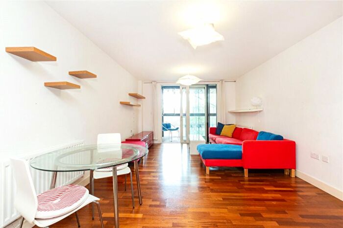 1 Bedroom Apartment For Sale In Dalston Square, London, E8