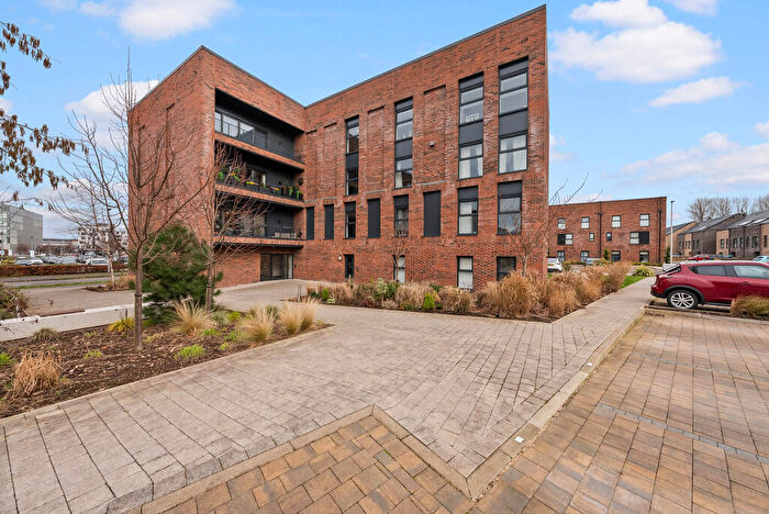 2 Bedroom Apartment For Sale In Festival Court, Princes Quay, Glasgow, G51