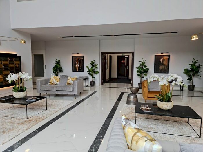 2 Bedroom Flat To Rent In Victoria Avenue, Southend On Sea, SS2