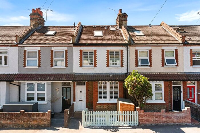 3 Bedroom Terraced House For Sale In Andover Road, Twickenham, TW2