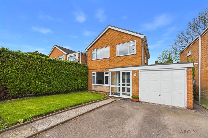 3 Bedroom Detached House For Sale In Westward Close, Uttoxeter, Staffordshire, ST14