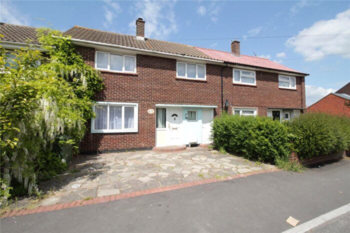 3 Bedroom Terraced House To Rent In Delhi Road, Basildon, SS13
