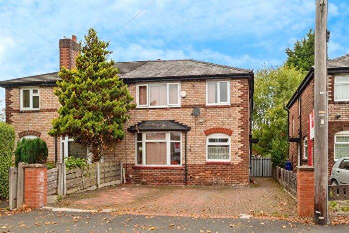 3 Bedroom Semi Detached House For Sale In Kingsway, Manchester, Greater Manchester, M19
