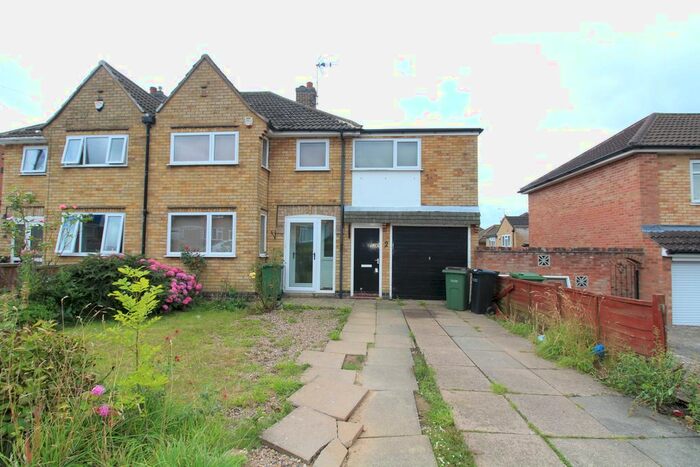 4 Bedroom Semi-Detached House To Rent In Silverton Road, Oadby, Leicester, LE2