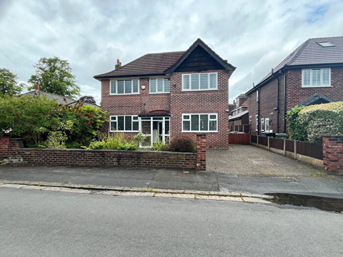 4 Bedroom Detached House To Rent In Sandown Drive, Sale, M33