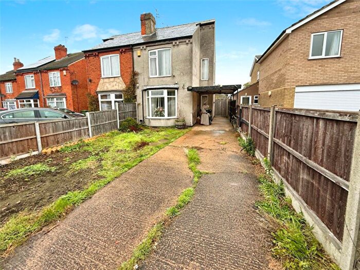3 Bedroom Semi-Detached House For Sale In Doddington Road, Lincoln, Lincolnshire, LN6