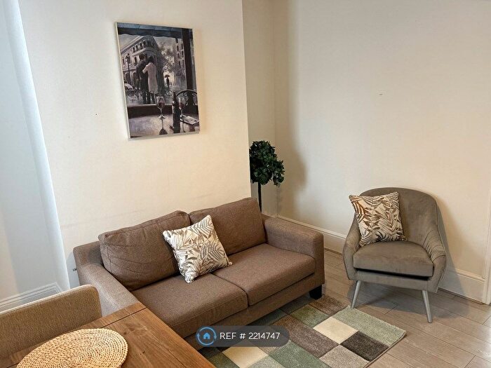 Studio To Rent In Regent Street, Kettering, NN16