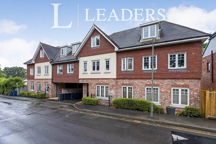 2 Bedroom Apartment To Rent In Kings Road, Haslemere, GU27