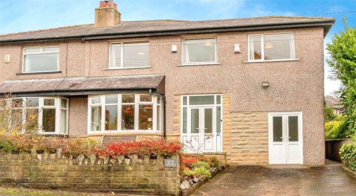 4 Bedroom Semi Detached House For Sale In Kibble Crescent, Burnley, Lancashire, BB10