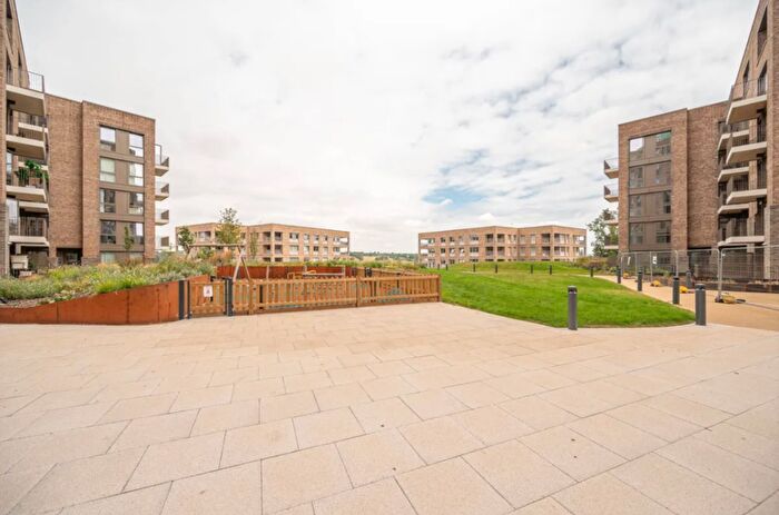 1 Bedroom Apartment To Rent In Coniger Road, London, SW6