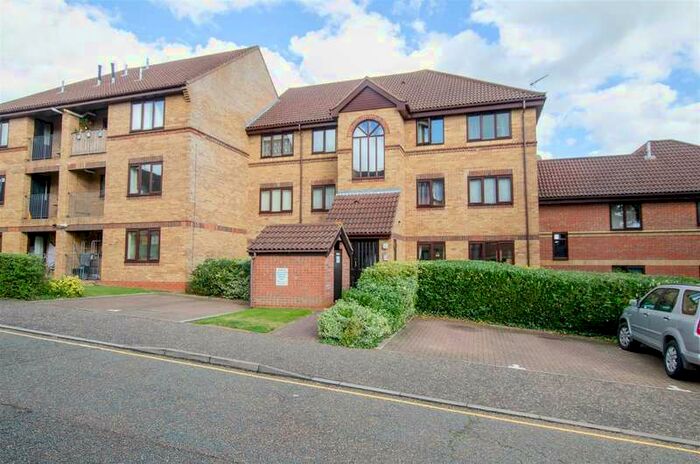 2 Bedroom Apartment To Rent In Scott Road, Norwich, NR1