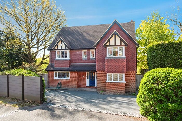 4 Bedroom Detached House For Sale In Orchard Way, Sedlescombe, Battle, East Sussex, TN33