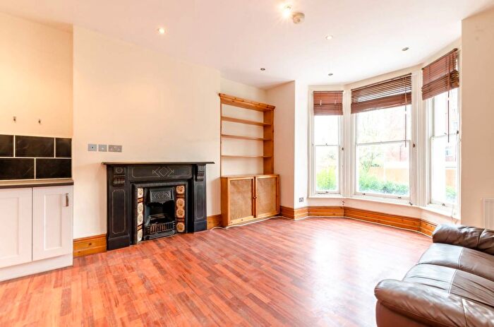 1 Bedroom Land For Sale In Culverden Road, Balham, London, SW12