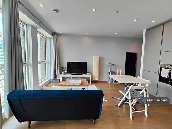 1 Bedroom Flat To Rent In Leon House, Croydon, CR0