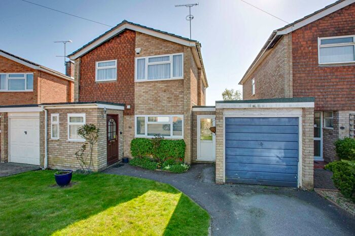 3 Bedroom Property For Sale In St. Margarets Grove, Great Kingshill, HP15