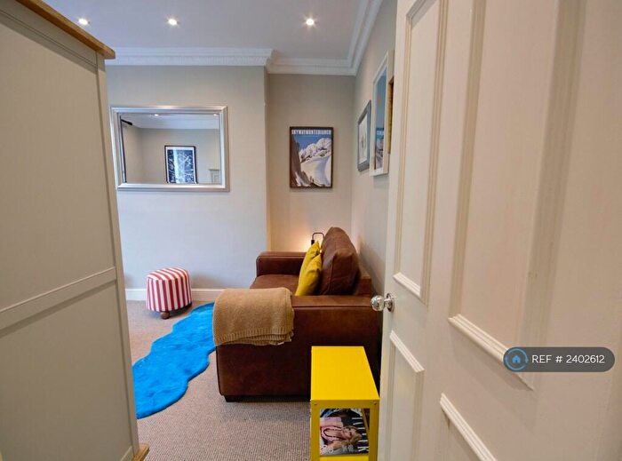 Studio To Rent In Adelaide Road, London, NW3