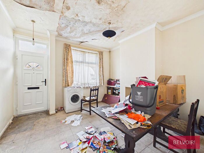 2 Bedroom Terraced House For Sale In Colemere Street, Wrexham, LL13 - Photo 2