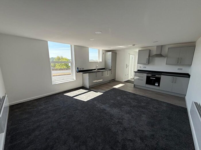 2 Bedroom Apartment To Rent In New Citadel, Bank Street, Mexborough, S64