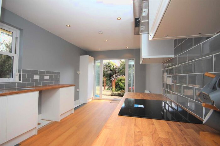 1 Bedroom Flat To Rent In Haroldstone Road, London, E17