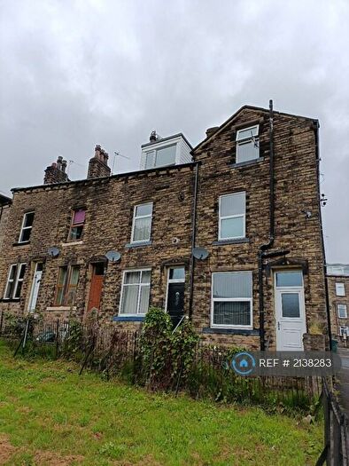 2 Bedroom Terraced House To Rent In The Gables, Keighley, BD21