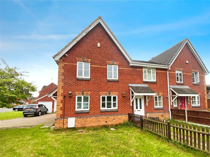 3 Bedroom Semi-Detached House To Rent In Taverners Road, Leicester, Leicestershire, LE4