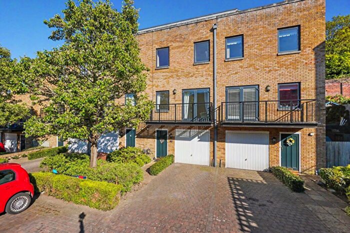 4 Bedroom Terraced House For Sale In The Historic Dockyard, Chatham, ME4