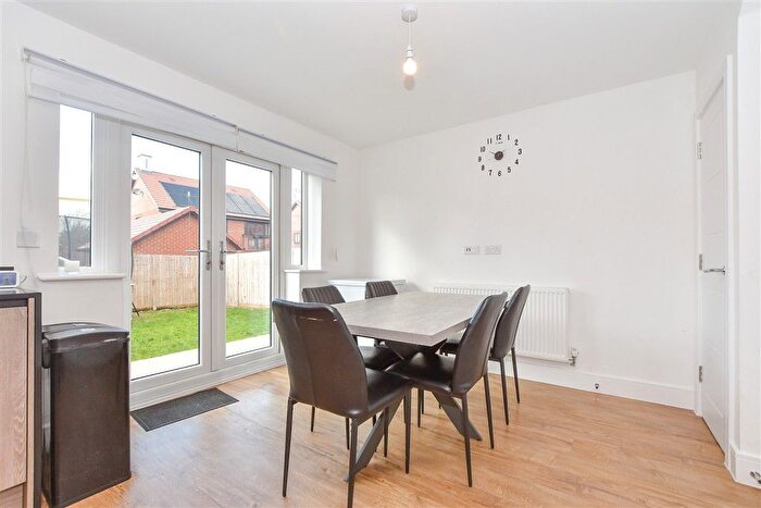 3 Bedroom Semi-Detached House For Sale In Bethell Road, Faversham, Kent, ME13