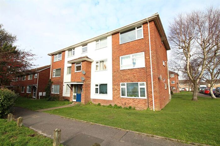2 Bedroom Flat To Rent In Blandford Road, Hamworthy, BH15