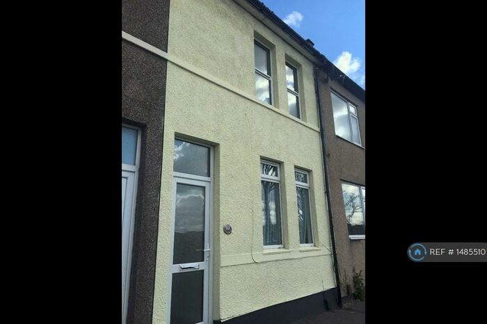 4 Bedroom Terraced House To Rent In Whitehall Road, Bristol, BS5