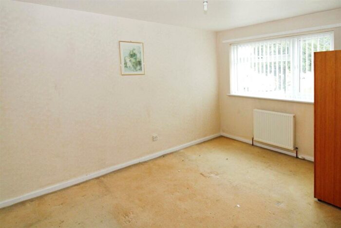 3 Bedroom Terraced House For Sale In Dorchester Road, Bransholme, Hull, HU7