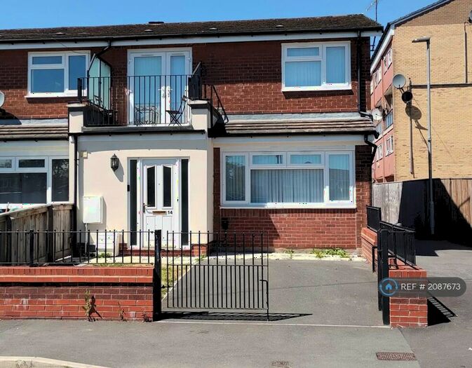 2 Bedroom End Of Terrace House To Rent In Balsam Close, Manchester, M13