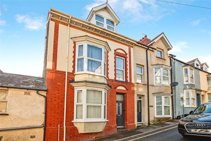 5 Bedroom End Of Terrace House For Sale In Penmaesglas Road, Aberystwyth, Ceredigion, SY23