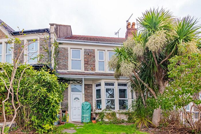 1 Bedroom Flat To Rent In Bristol Hill, Bristol, BS4