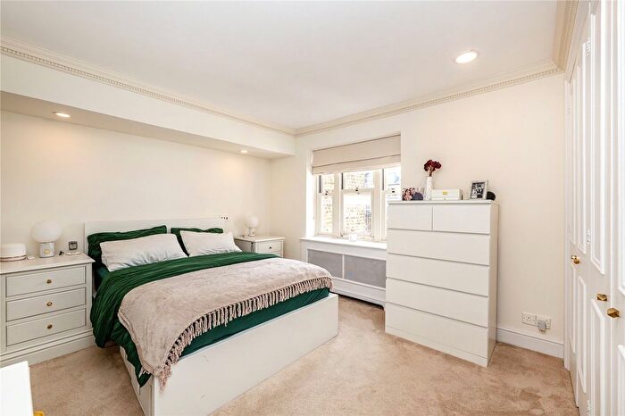 1 Bedroom Flat To Rent In Cranley Gardens, South Kensington, London, SW7
