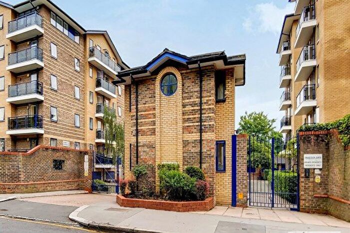 3 Bedroom Flat To Rent In Tavistock Road, Croydon, CR0