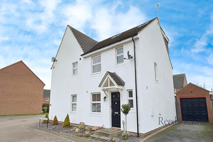 4 Bedroom Semi-Detached House For Sale In St. Marys Court, Hambleton, Selby, North Yorkshire, YO8