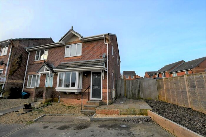 2 Bedroom End Of Terrace House To Rent In Saxon Way, Bath, BA2