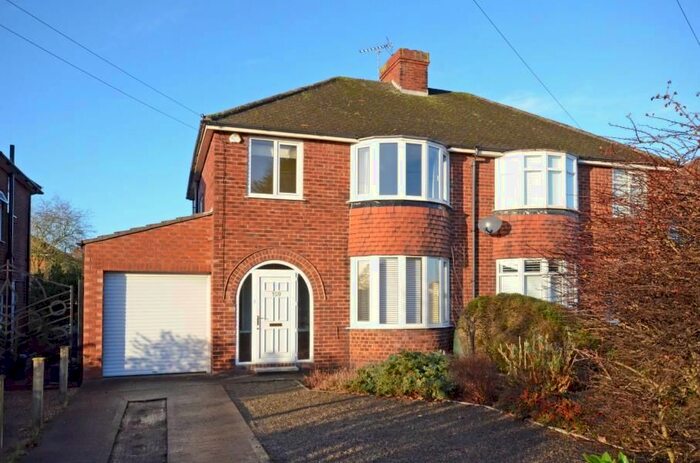 3 Bedroom Semi-Detached House To Rent In Water Lane, York, YO30
